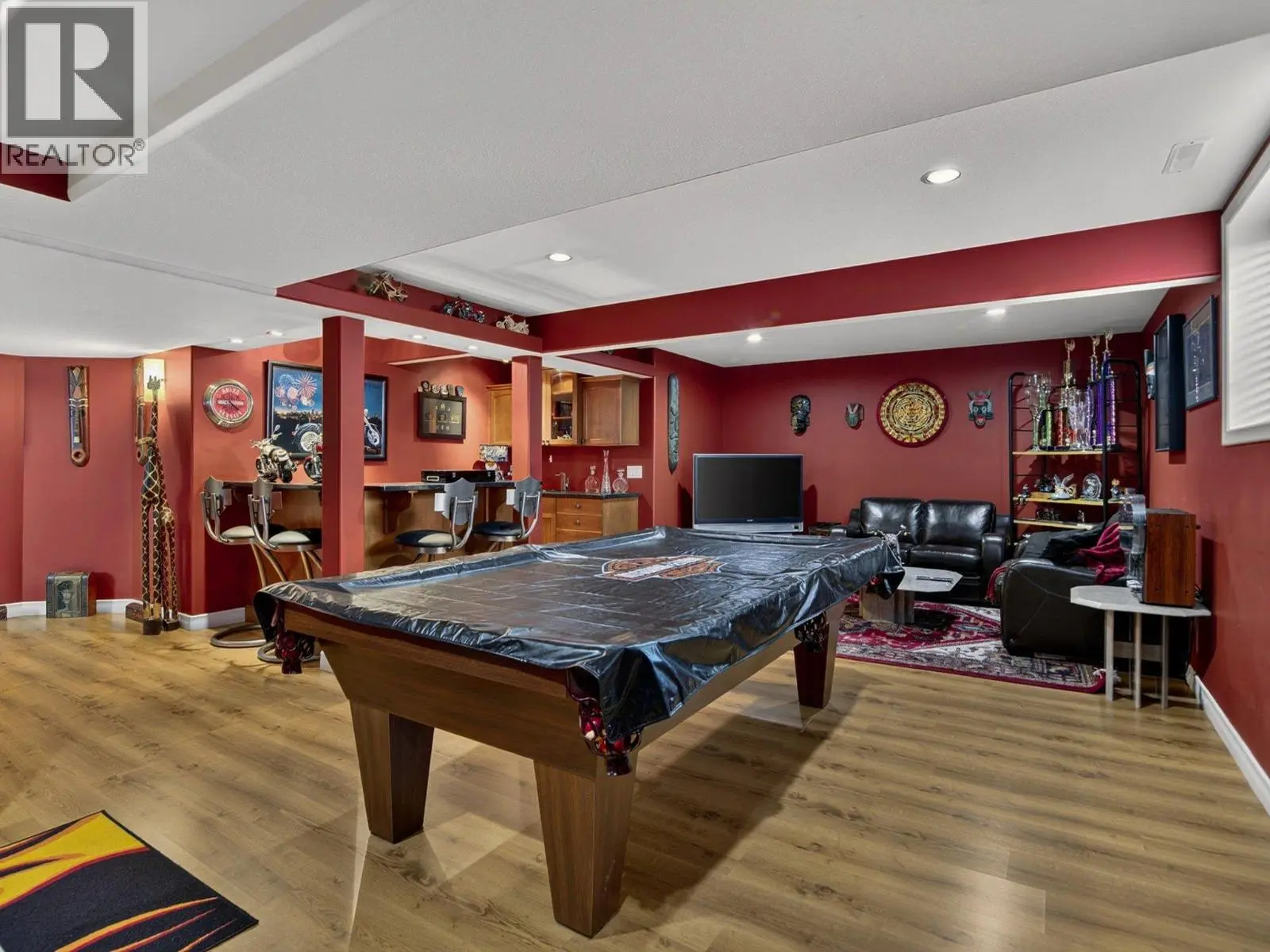 969 Skeena Drive. Kelowna, British Columbia