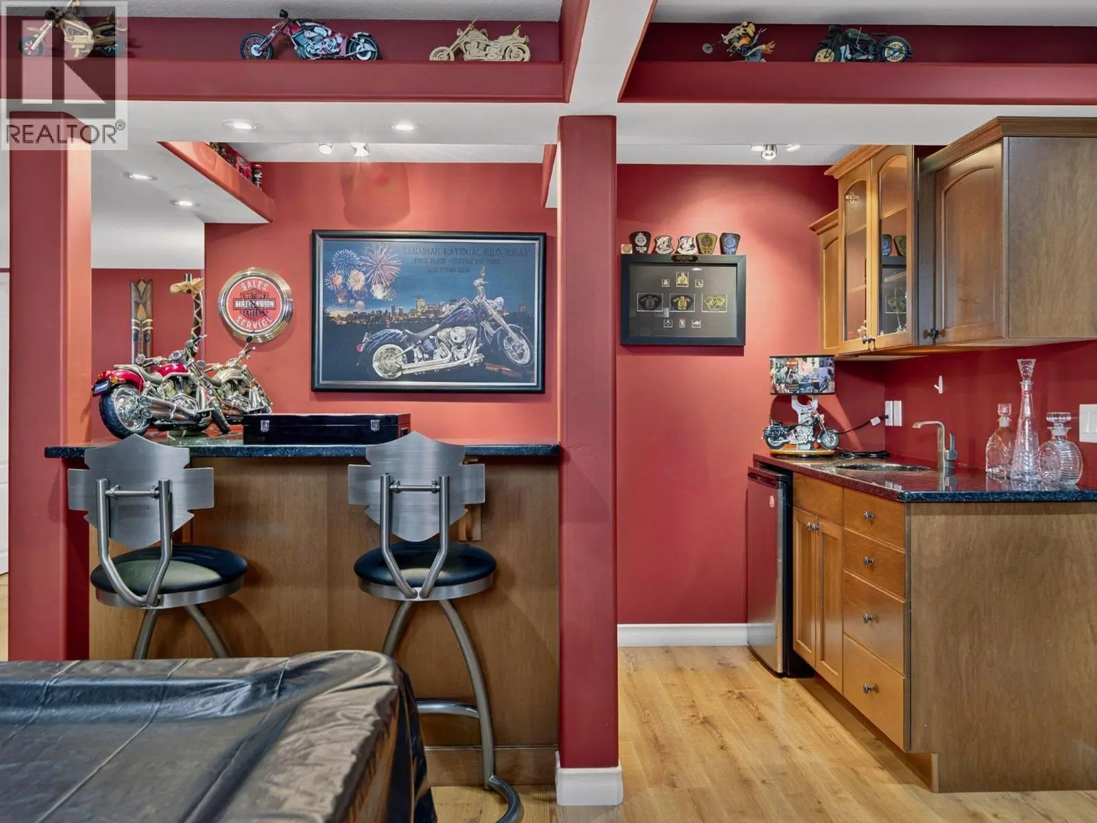 969 Skeena Drive. Kelowna, British Columbia