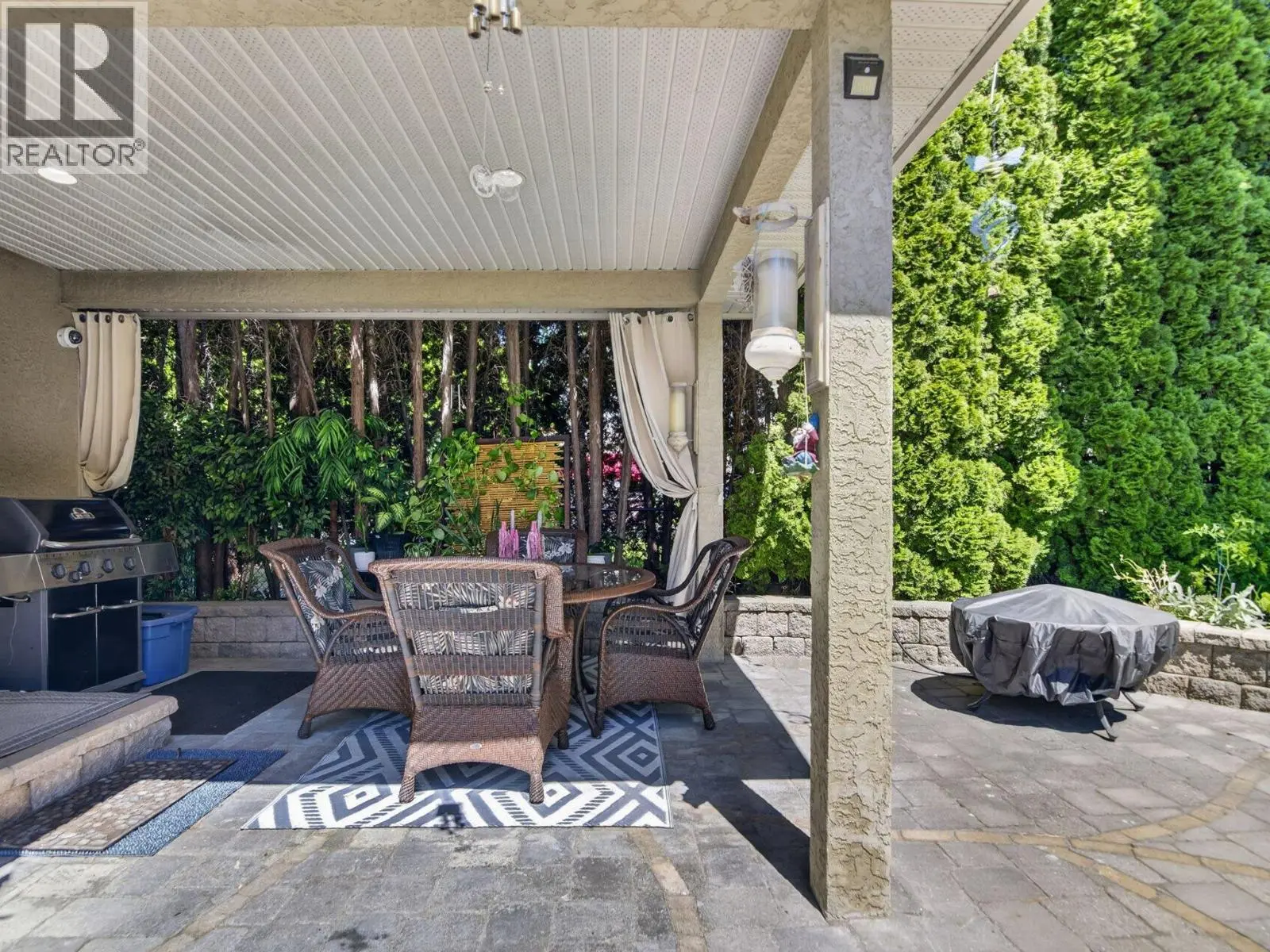 969 Skeena Drive. Kelowna, British Columbia