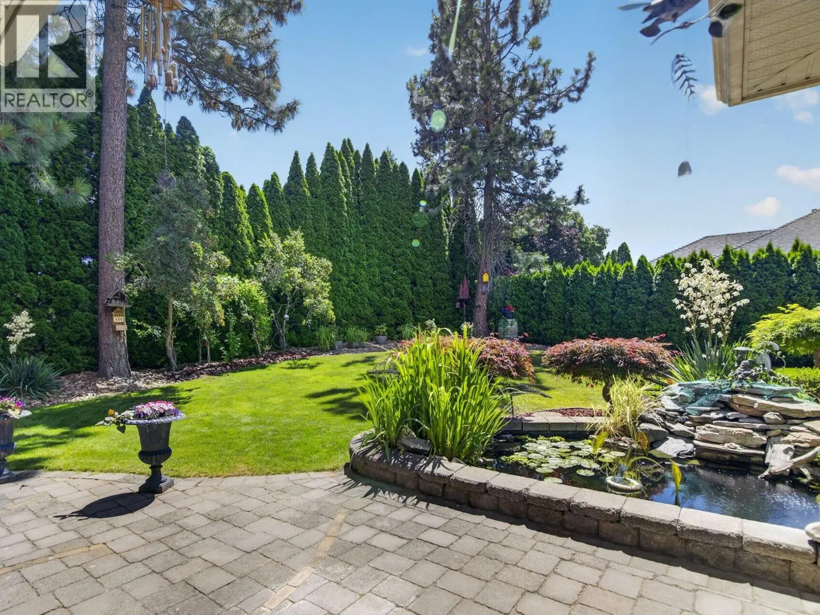 969 Skeena Drive. Kelowna, British Columbia