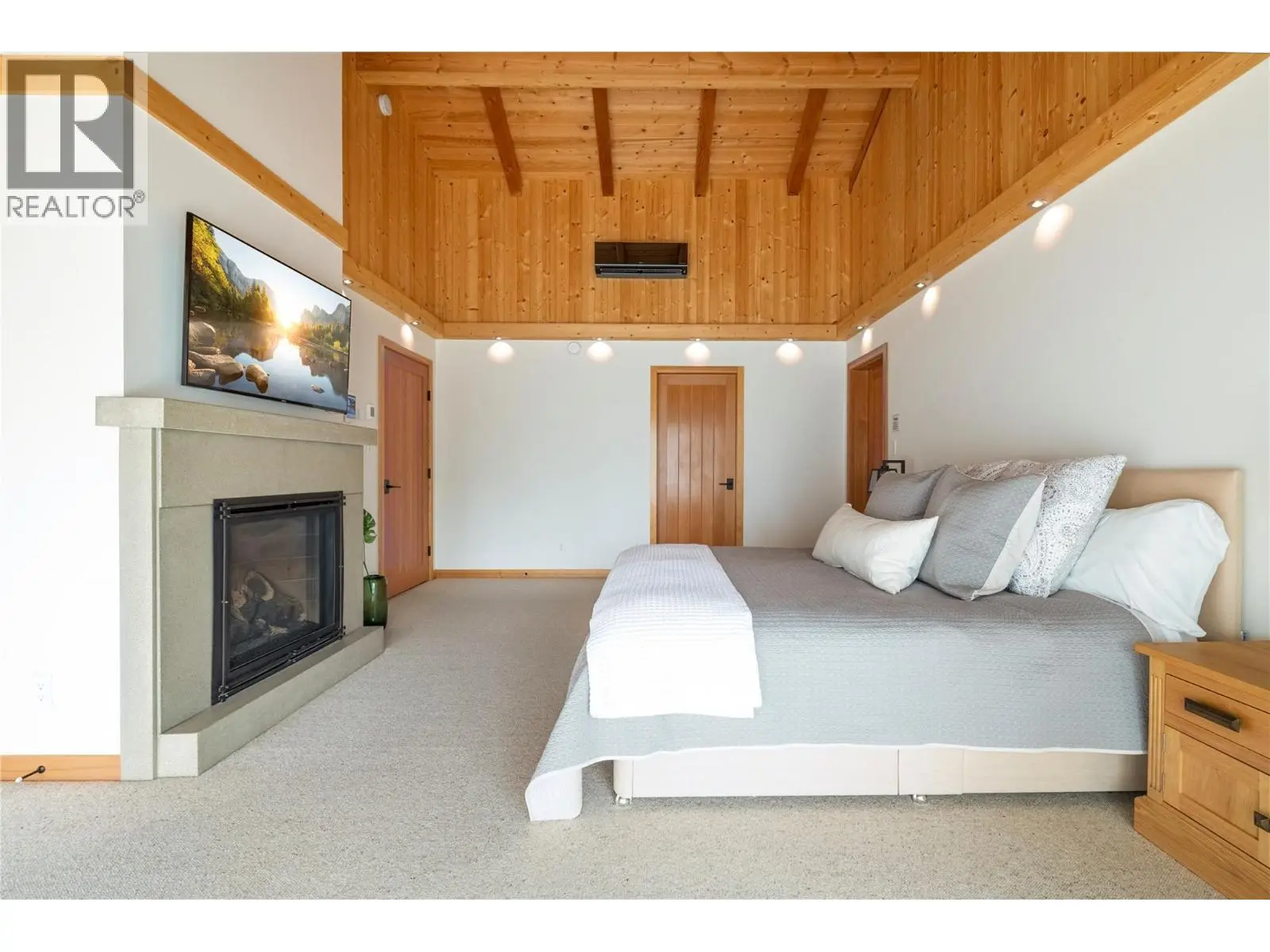 8100/8104 Silver Star Road Road. Vernon, British Columbia