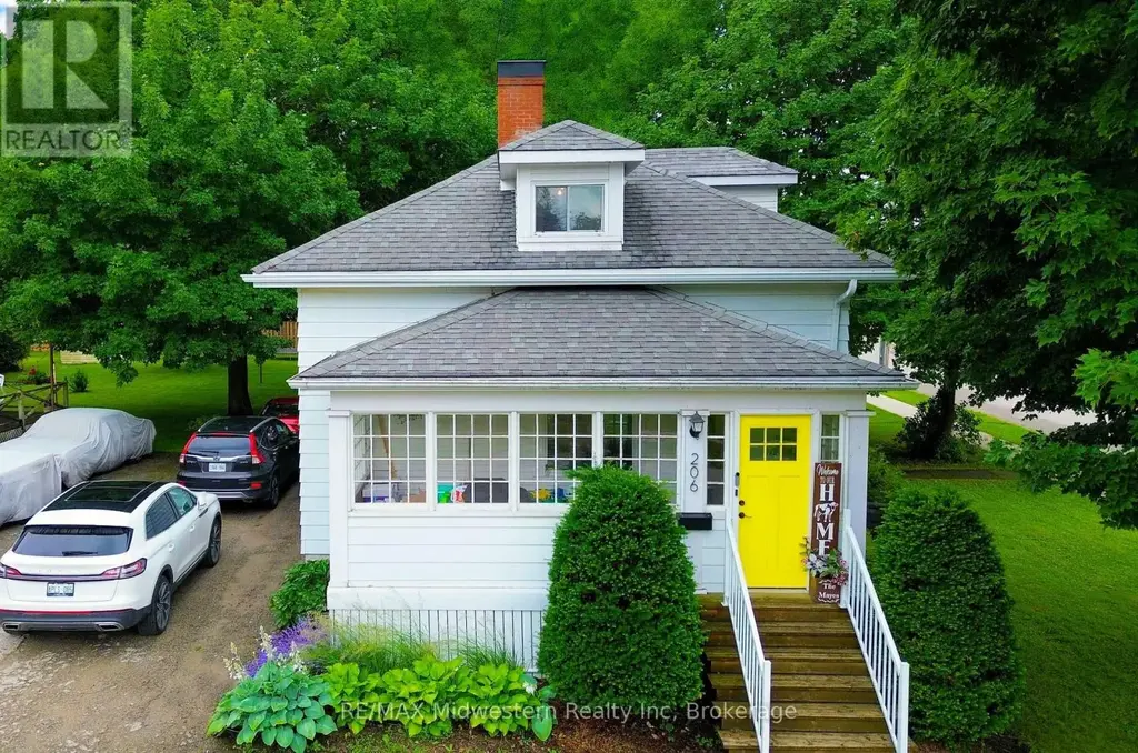 206 Union Street E, North Perth (Listowel)