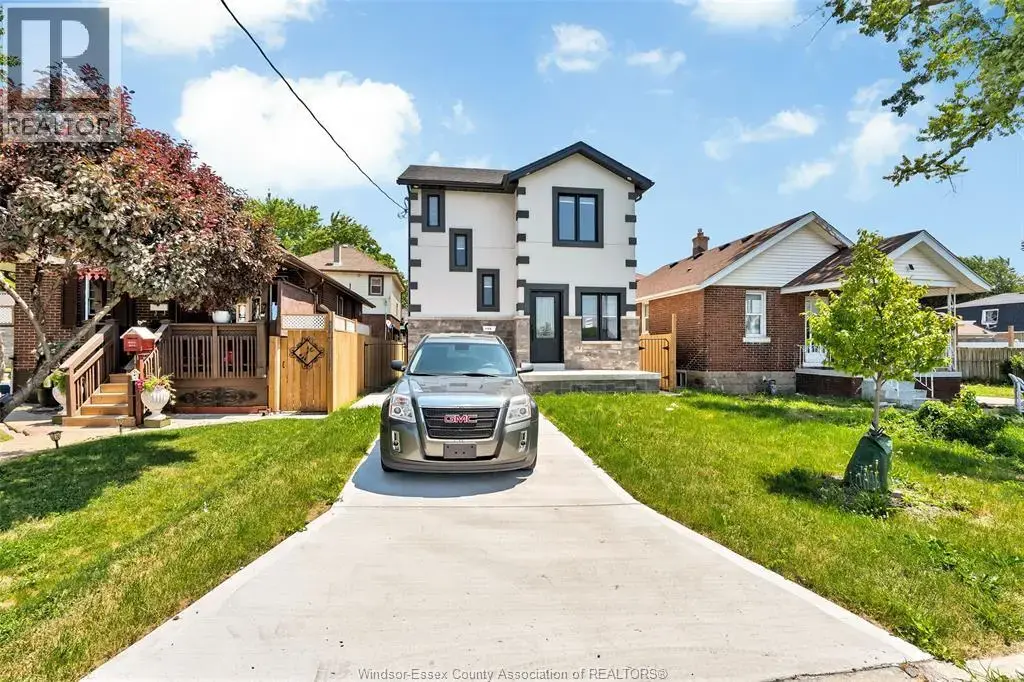 1156 Wellington, Windsor