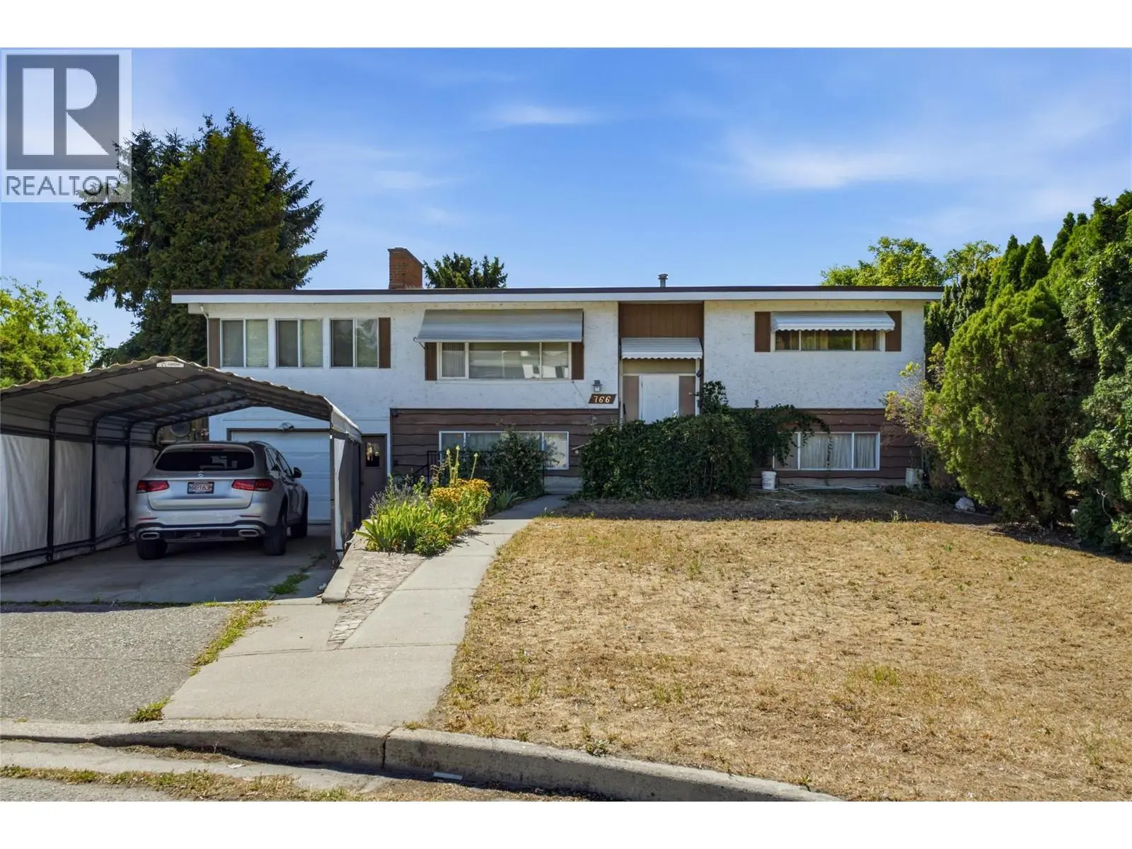 766 Coopland Crescent. Kelowna, British Columbia