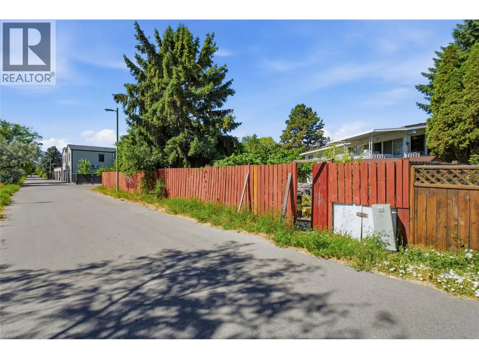 766 Coopland Crescent. Kelowna, British Columbia