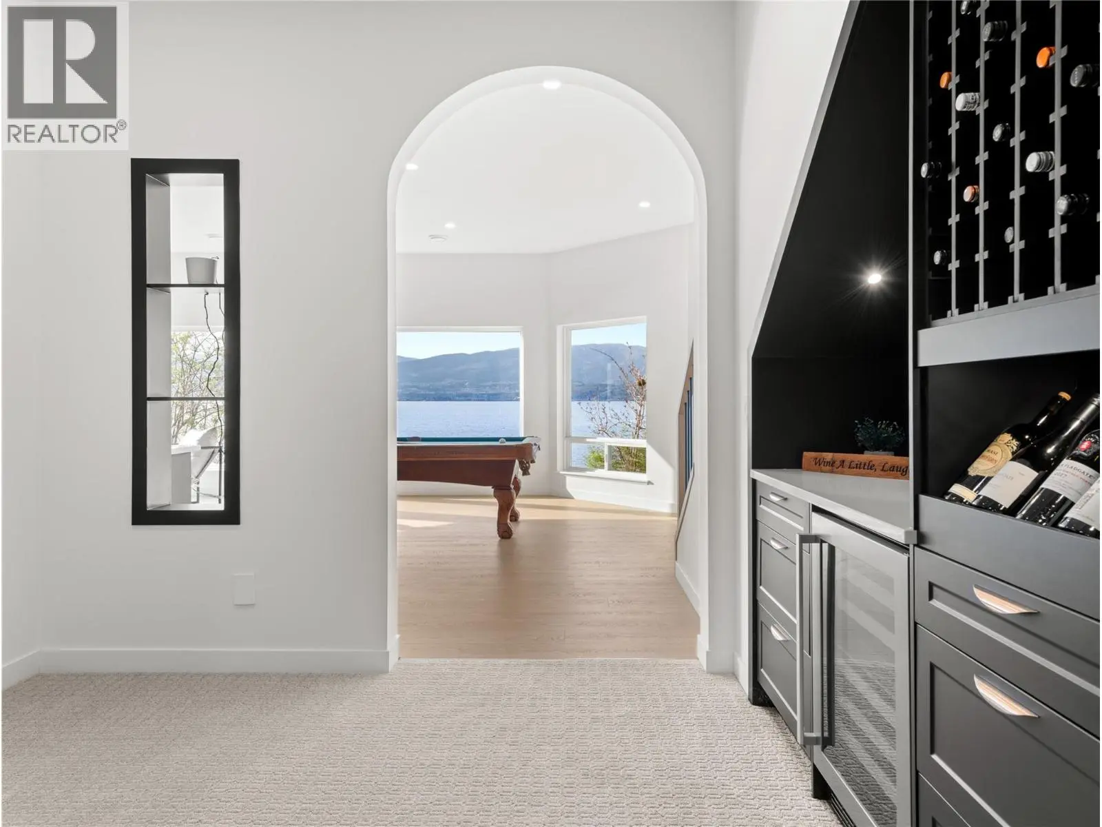 5538 Lakeshore Road. Kelowna, British Columbia