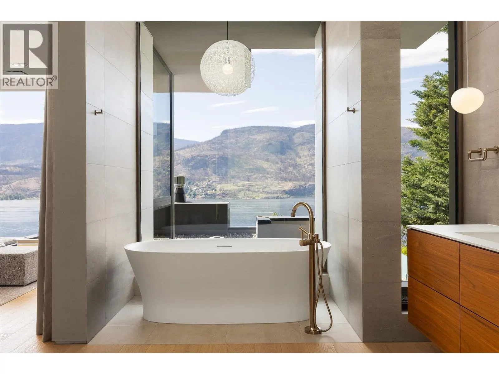 180 Sheerwater Court Unit# 20. Kelowna, British Columbia
