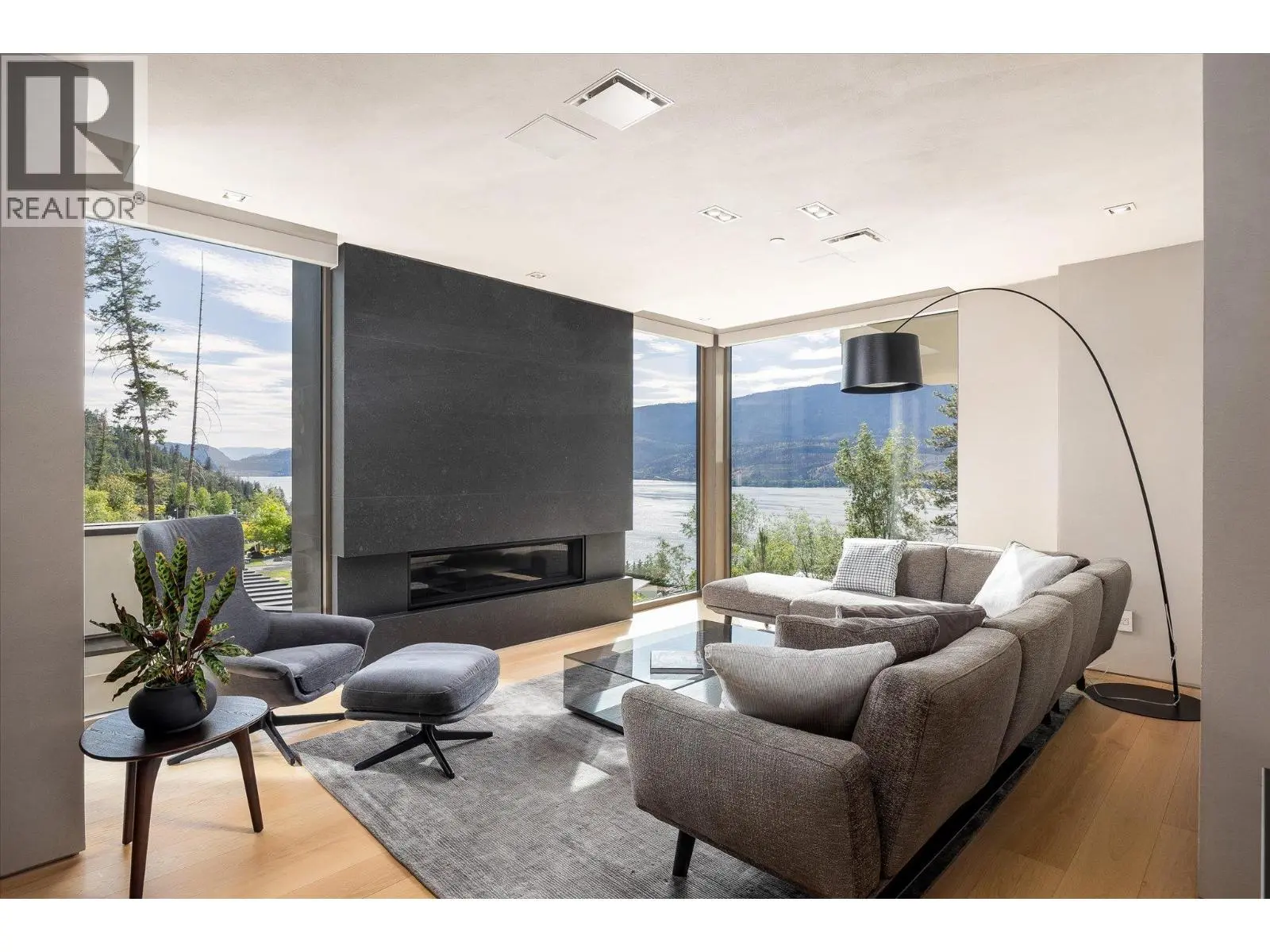 180 Sheerwater Court Unit# 20. Kelowna, British Columbia