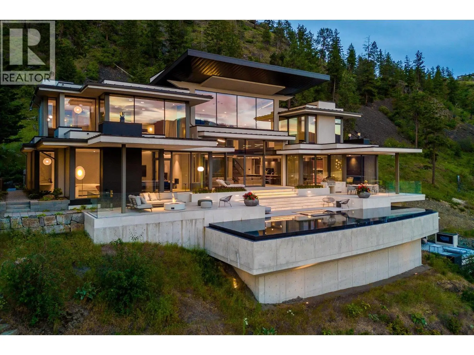 180 Sheerwater Court Unit# 20. Kelowna, British Columbia