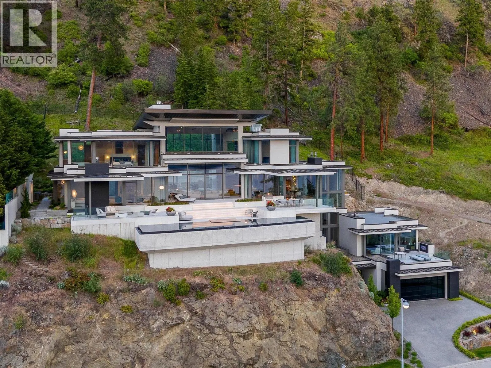 180 Sheerwater Court Unit# 20. Kelowna, British Columbia