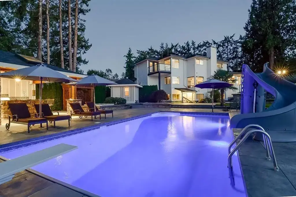 18171 72 Avenue, Surrey