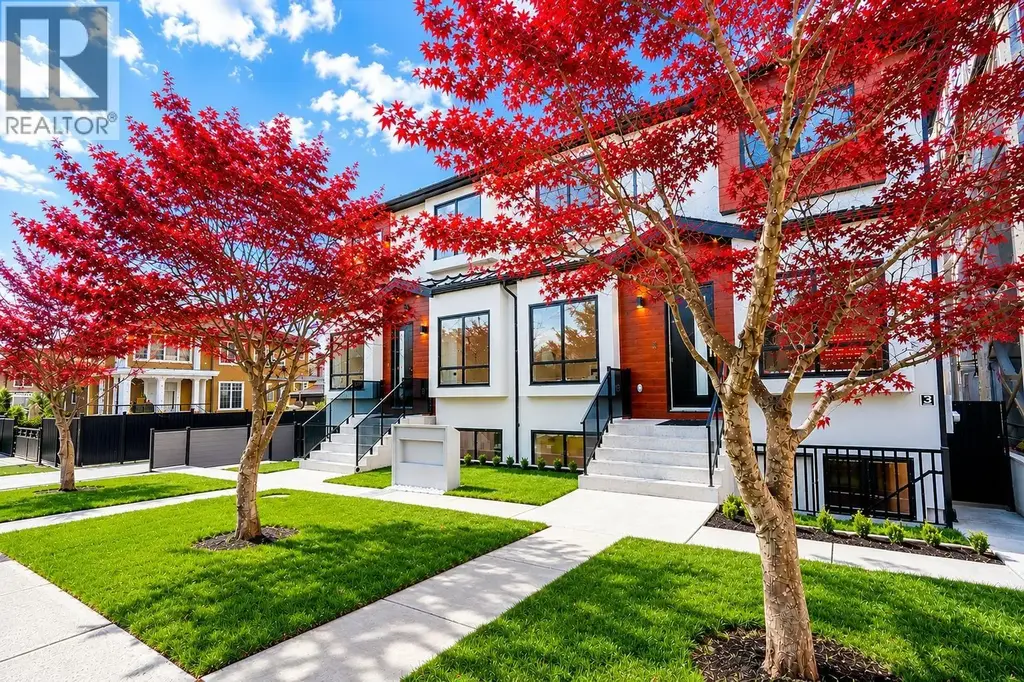 1 6692 Napier Street, Burnaby