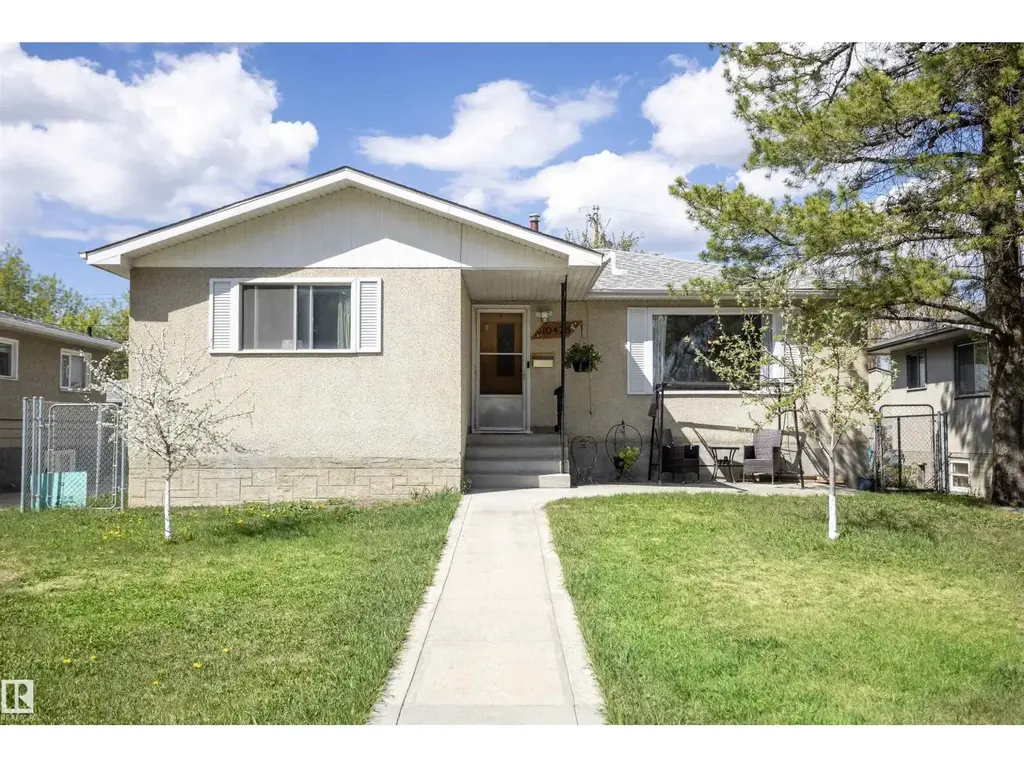 10428 68 Av Nw, Edmonton