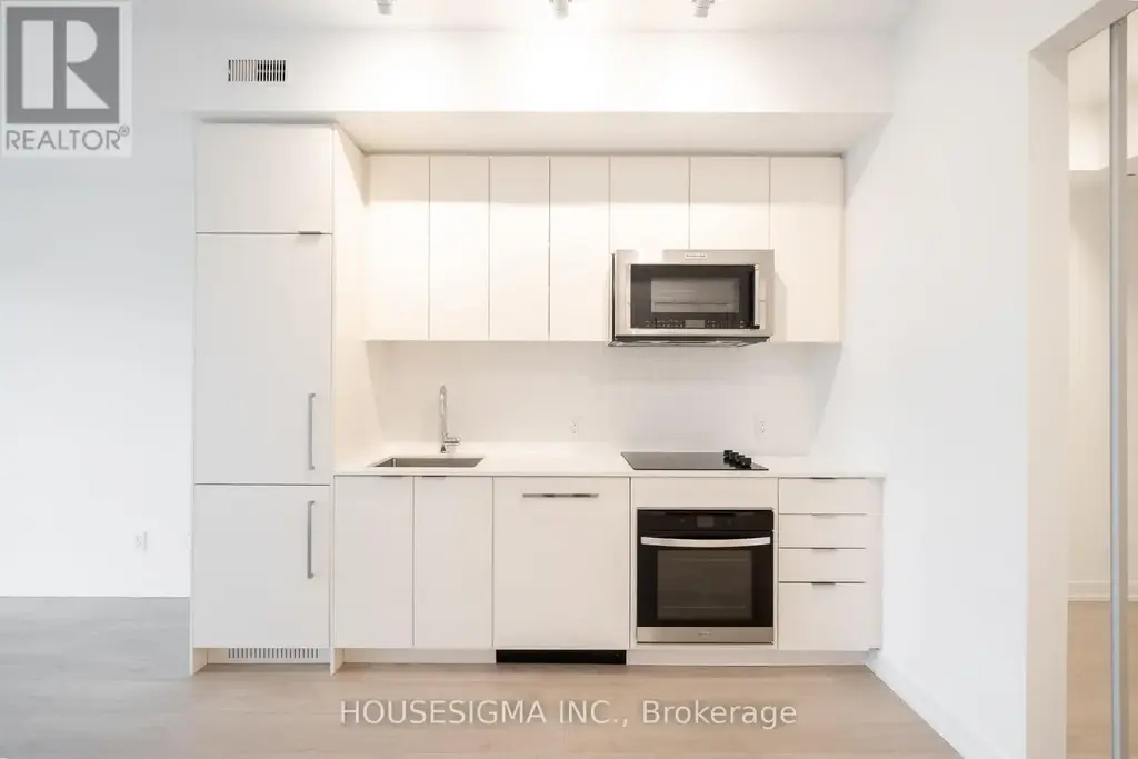 202 - 181 Sheppard Avenue E, Toronto (Willowdale East)
