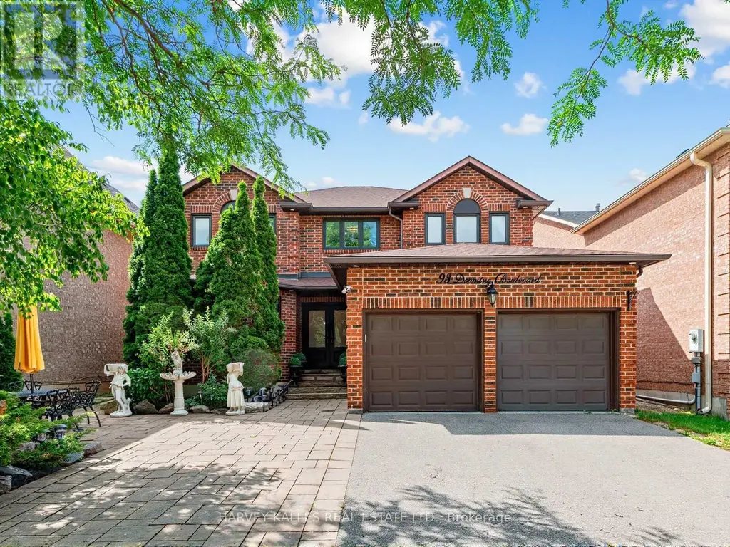 93 Downing Boulevard, Vaughan (Uplands)