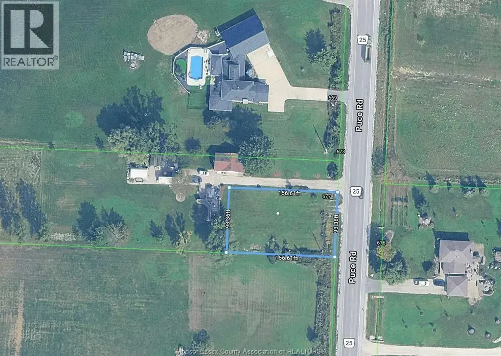 677 Puce Road, Lakeshore