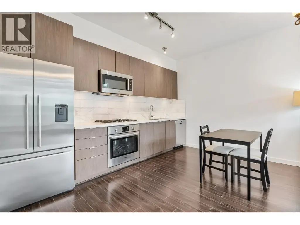 301 3168 Riverwalk Avenue, Vancouver
