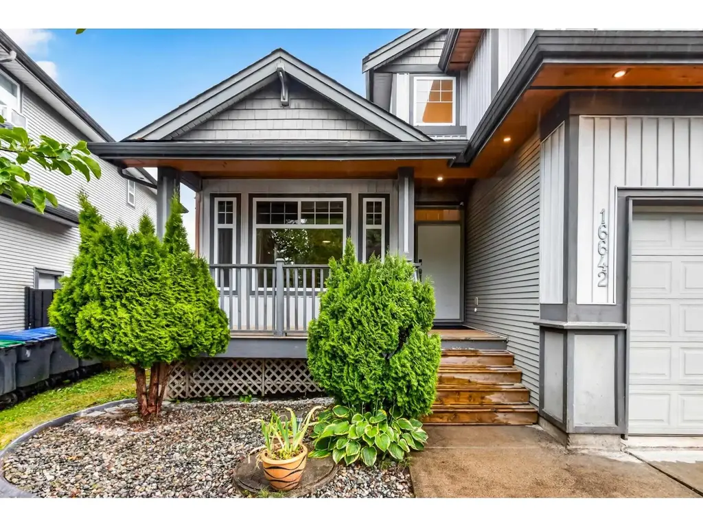 16642 61 Avenue, Surrey