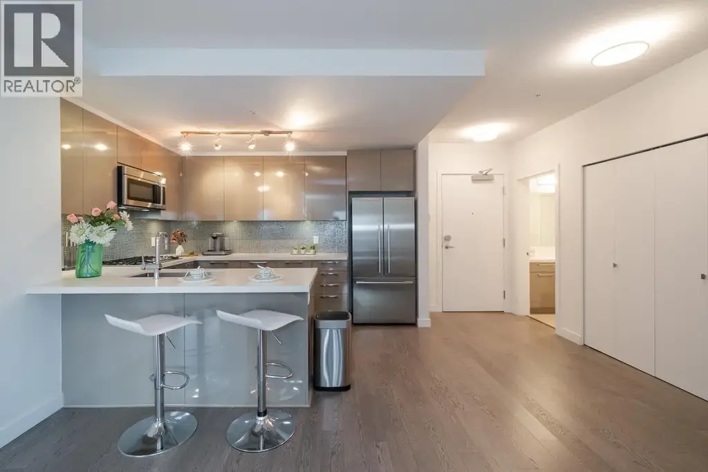 218 10177 River Drive, Richmond