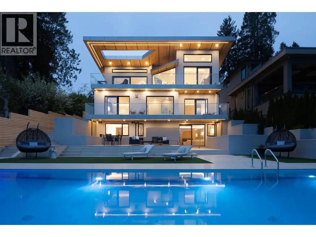 2356 Ottawa Avenue, West Vancouver