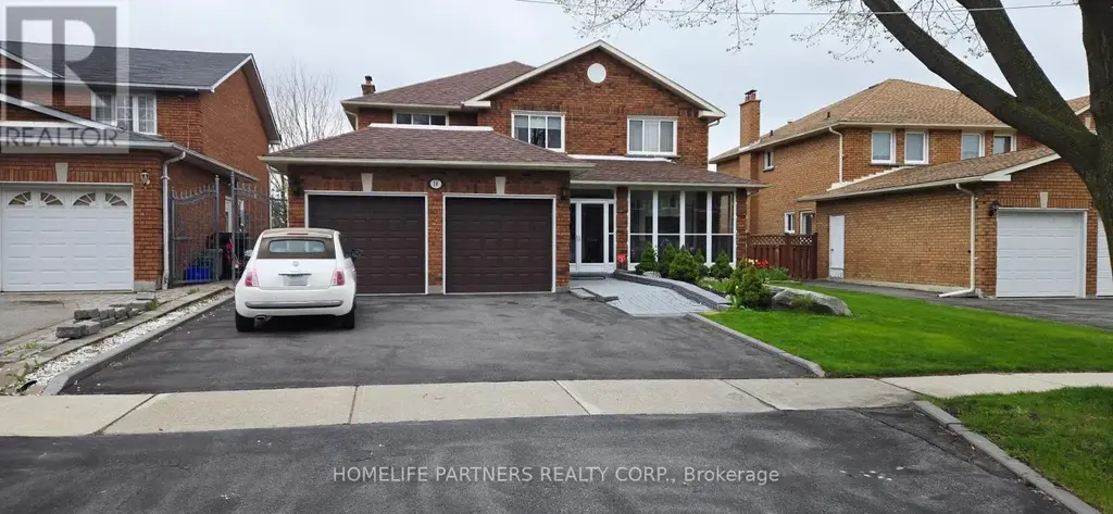 10 Glenvilla Road, Vaughan (East Woodbridge)
