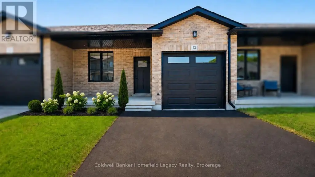 13 - 165 Egan Avenue, St. Marys