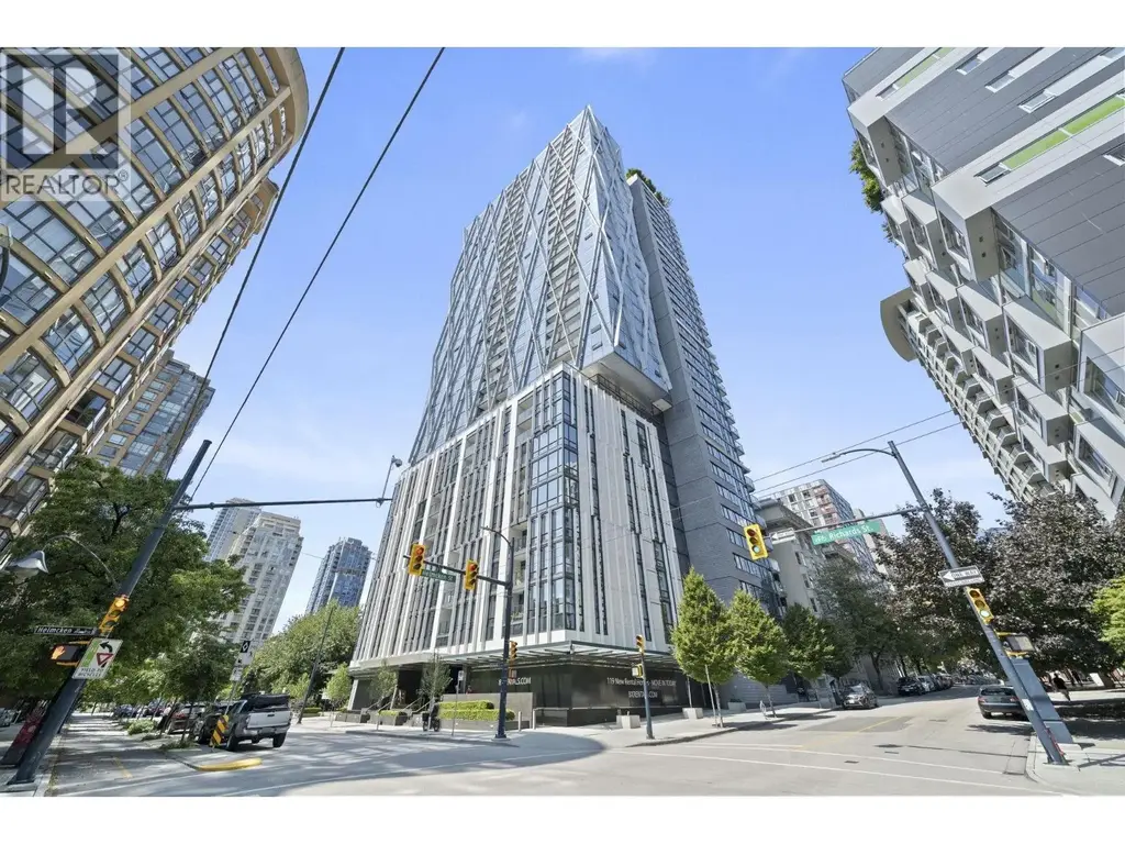 1903 1111 Richards Street, Vancouver