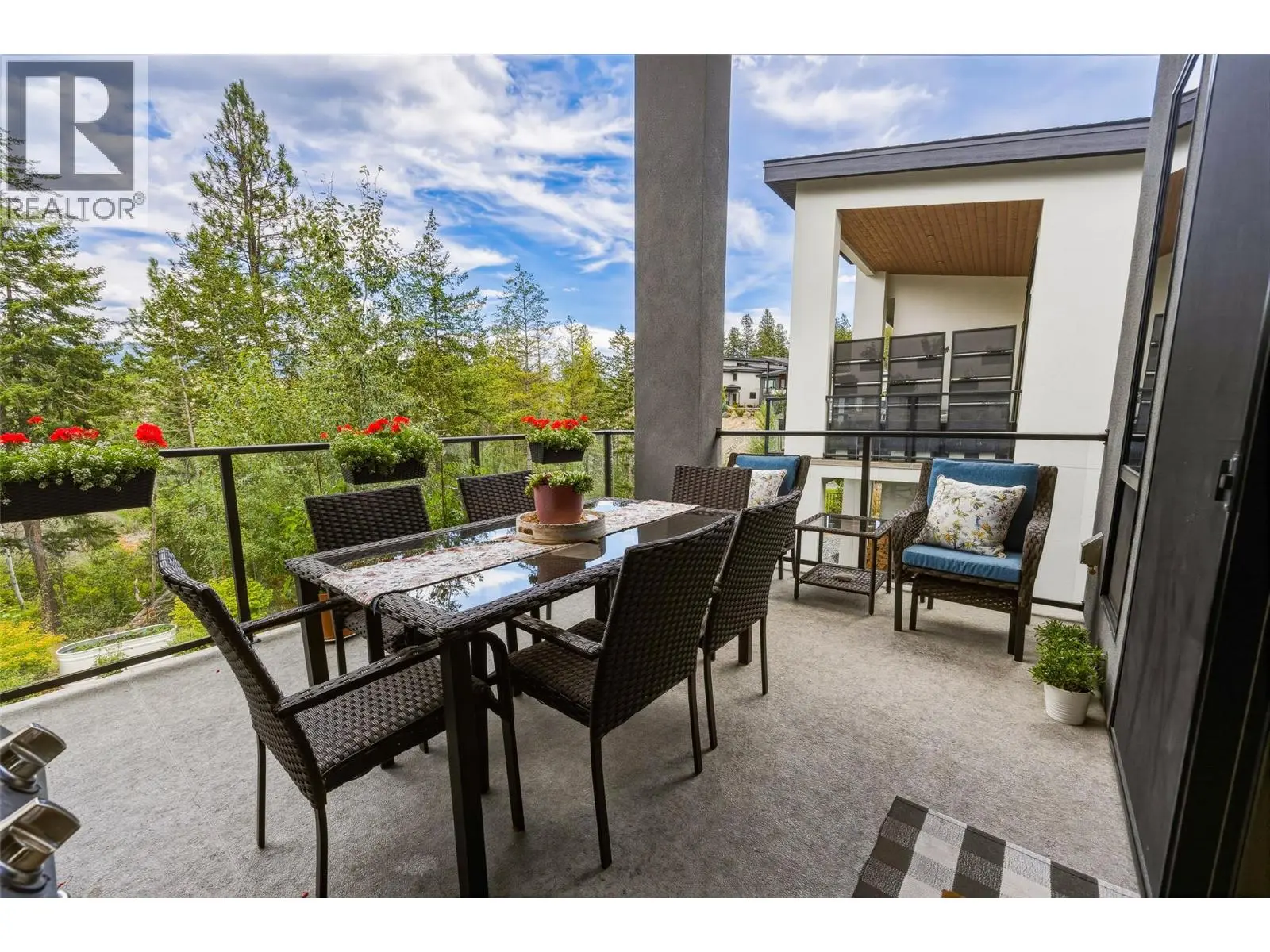 10293 Long Road. Lake Country, British Columbia