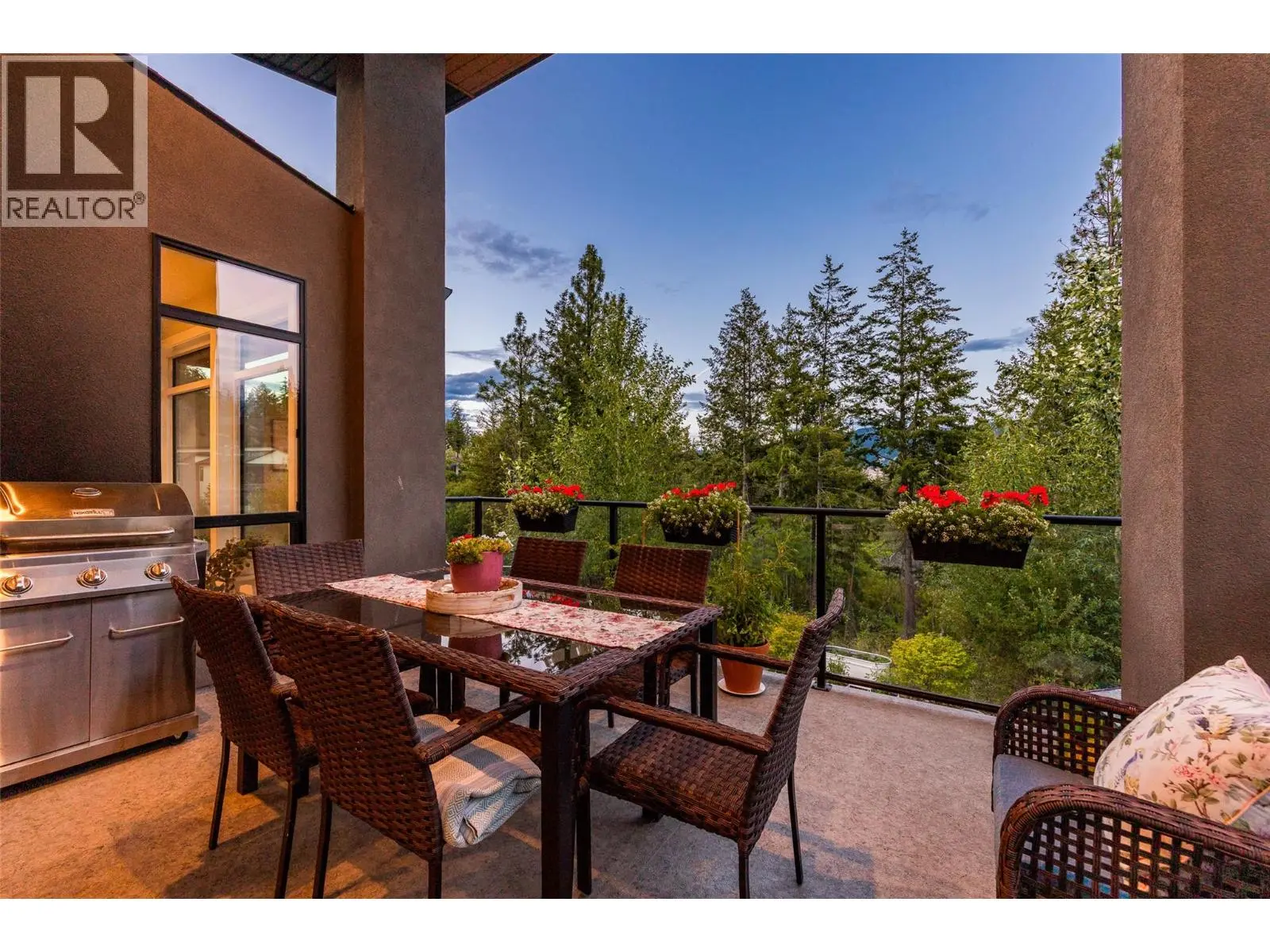 10293 Long Road. Lake Country, British Columbia