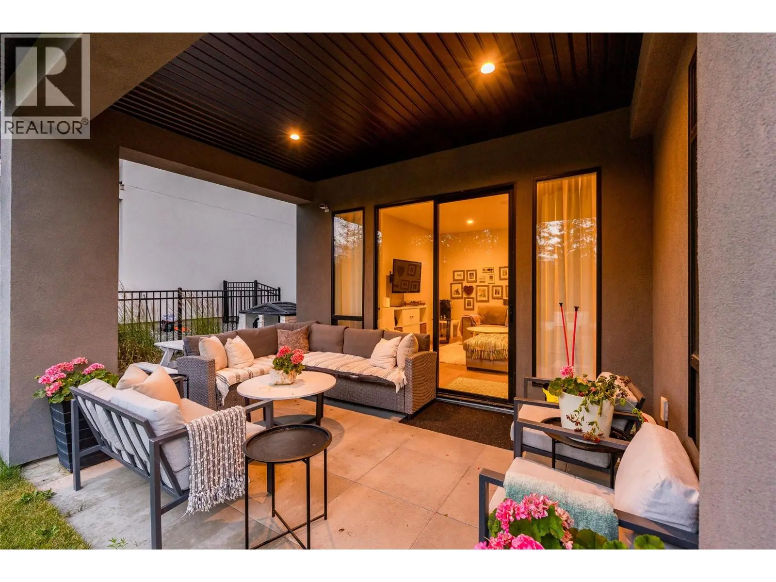 10293 Long Road. Lake Country, British Columbia