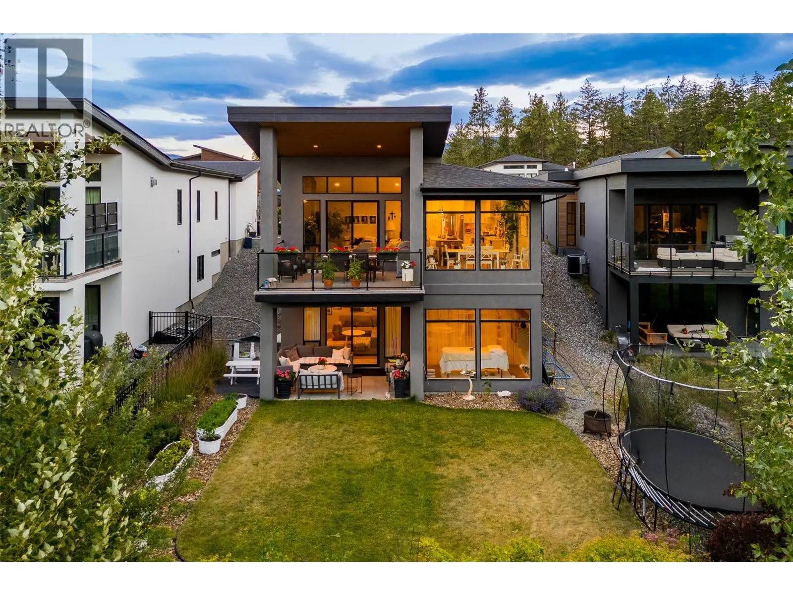 10293 Long Road. Lake Country, British Columbia