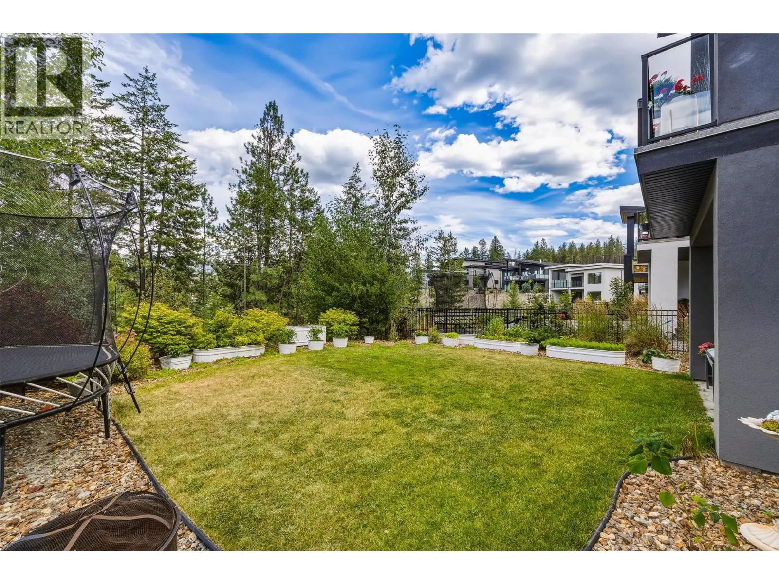 10293 Long Road. Lake Country, British Columbia