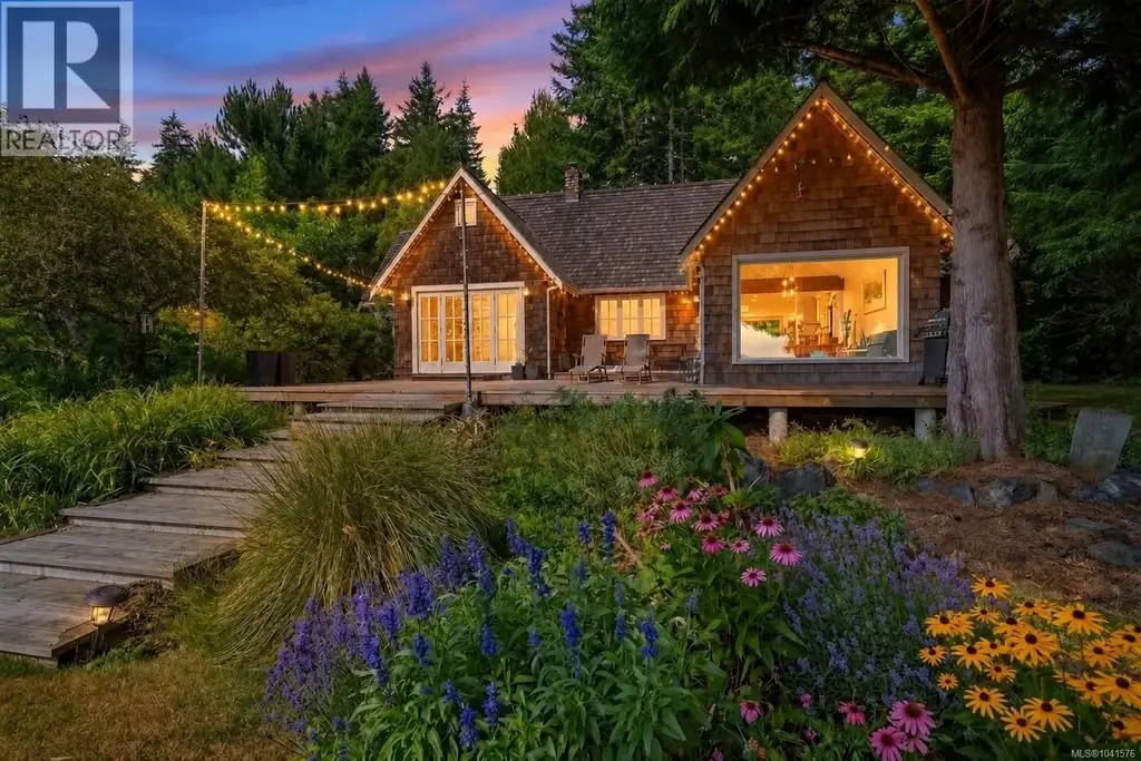 9259 Invermuir Rd, Sooke