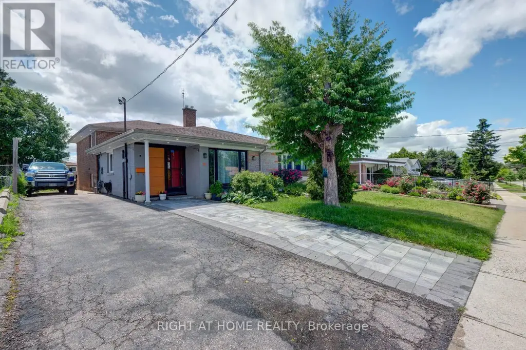 31 Frankton Crescent, Toronto (York University Heights)