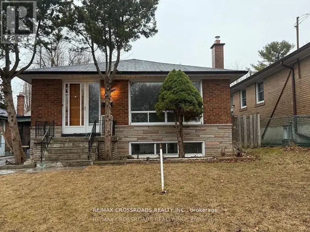 113 Confederation Drive, Toronto (Woburn)