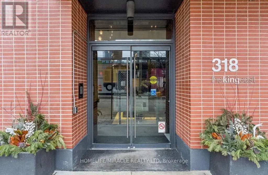 207 - 318 King Street E, Toronto (Moss Park)