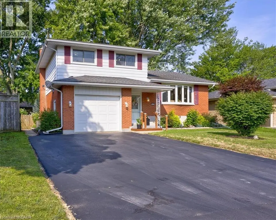 12 Miller Crescent, Simcoe