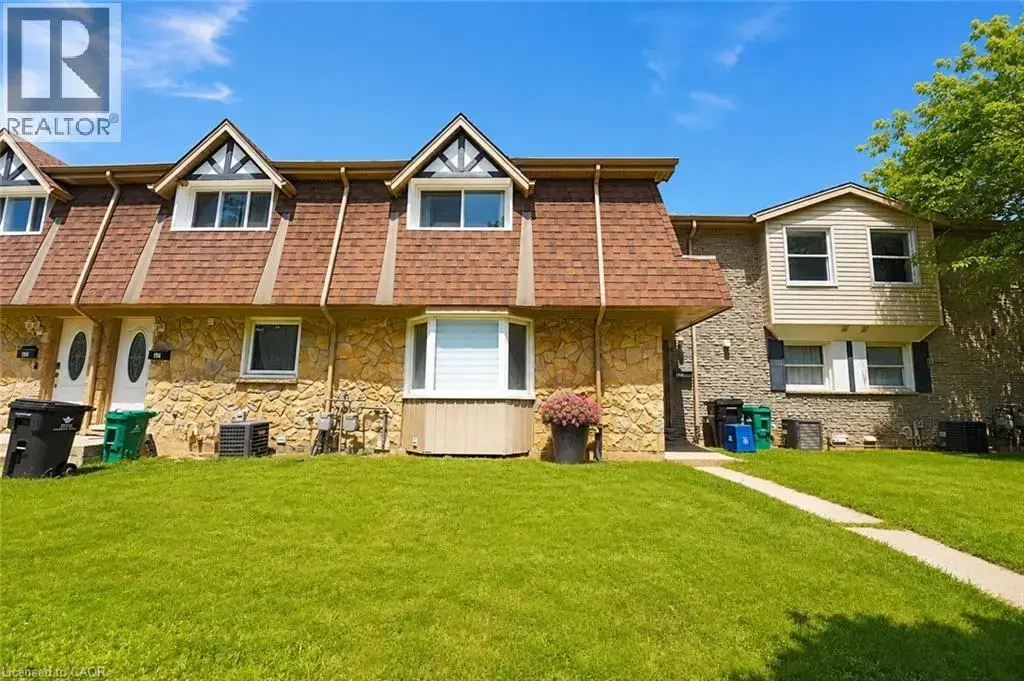136 Jansen Avenue, Kitchener