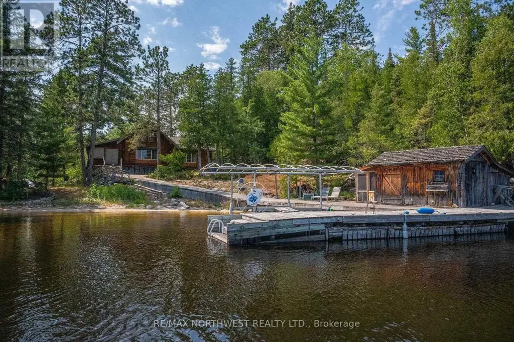 1 Red Pine Island, Rainy River Remote Area (TB-407)