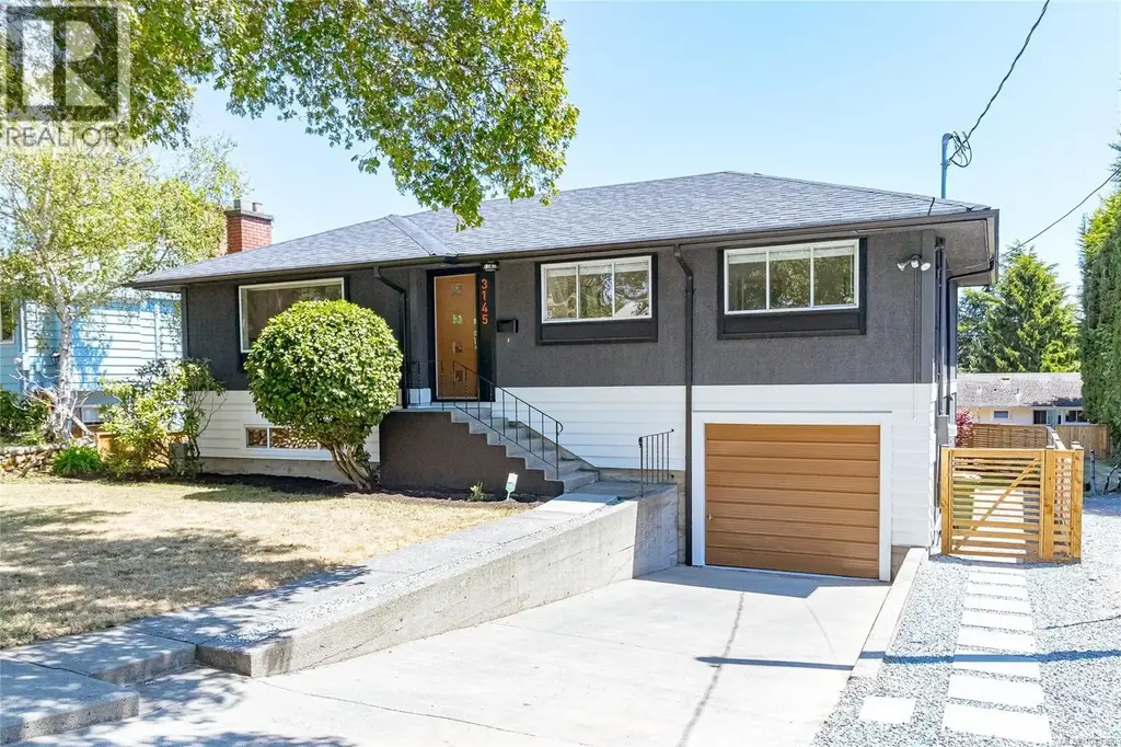 3145 Balfour Ave, Victoria