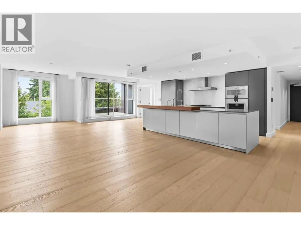 303 7128 Adera Street, Vancouver