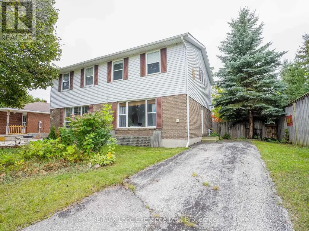 650 Barnes Avenue, Saugeen Shores