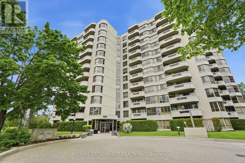 1003 - 1201 North Shore Boulevard E, Burlington (Brant)