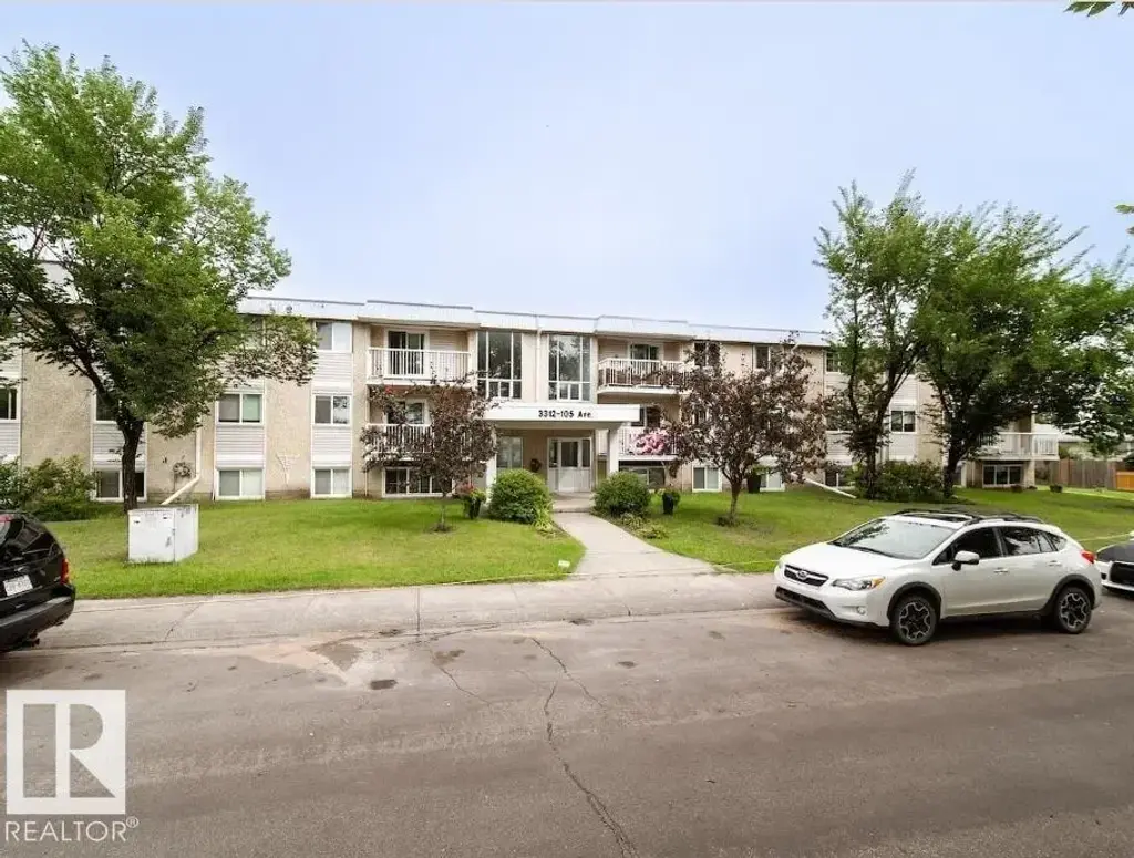 3312 105 Av Nw, Edmonton