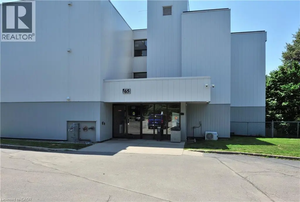 65 N Silvercreek Parkway N Unit# 301, Guelph
