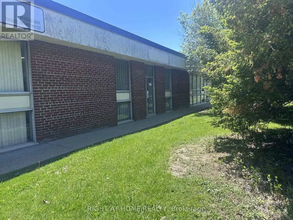 27 Estate Drive, Toronto (Woburn)