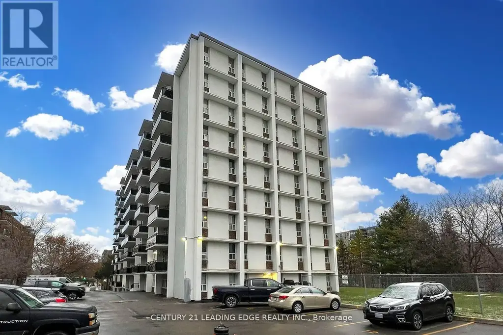 1005 - 2245 Eglinton Avenue E, Toronto (Ionview)