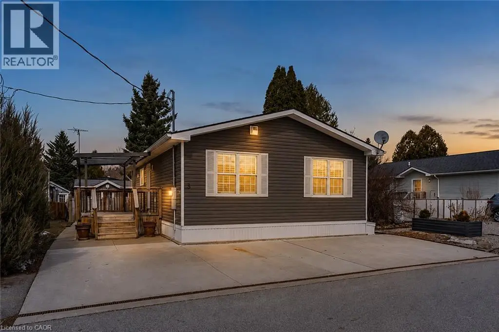 5 Elm Street, Puslinch