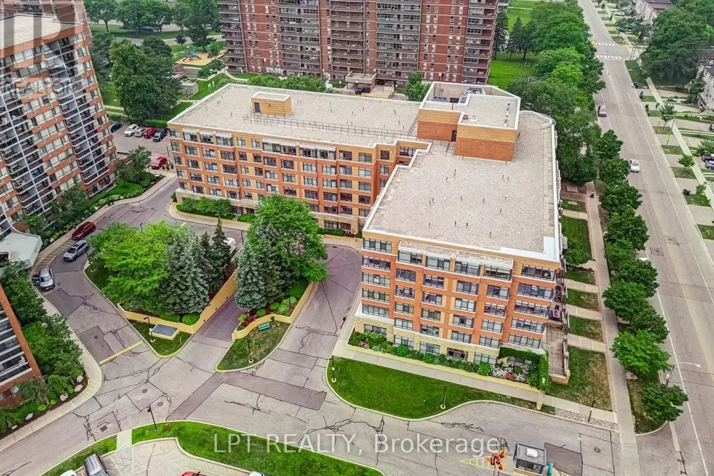 216 - 115 Bonis Avenue, Toronto (Tam O'Shanter-Sullivan)