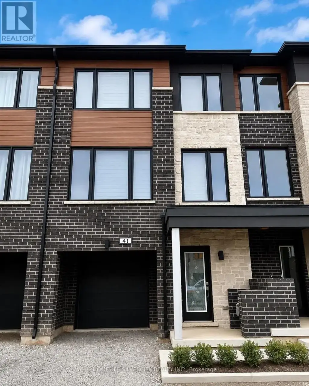 41 Humberstone Drive, Halton Hills (Georgetown)